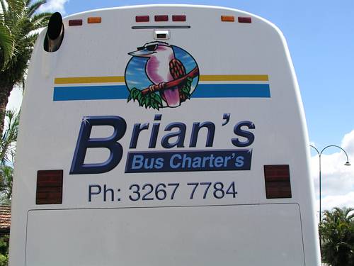 Brian's Bus Charters - apostrophe error